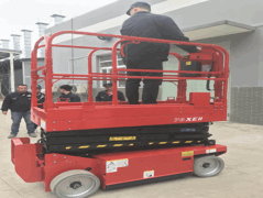 高空車(chē)租賃多少錢(qián)一天?(圖1) 高空車(chē)租賃多少錢(qián)一天?(圖1)